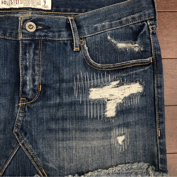 Hollister Dark Wash Distressed Denim Mini Skirt 7 - Picture 4 of 8